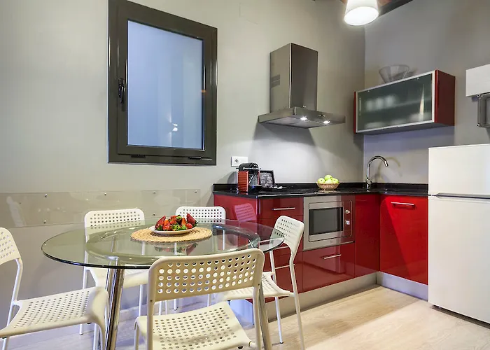 ホテル Fira By Gaiarooms